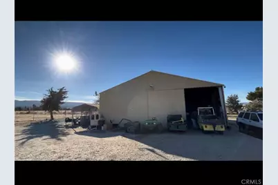 25220 W Avenue B8, Lancaster, CA 93536 - Photo 1