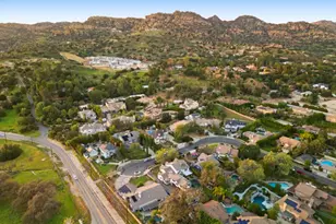 9514 Oakridge Pl, Chatsworth, CA 91311 - Photo 67