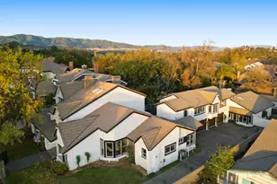 9514 Oakridge Pl, Chatsworth, CA 91311 - Photo 5