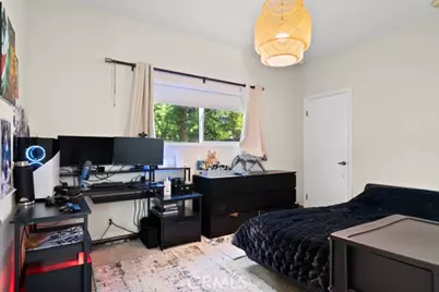 9514 Oakridge Place, Chatsworth, CA 91311 - Photo 47