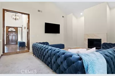 9514 Oakridge Place, Chatsworth, CA 91311 - Photo 45