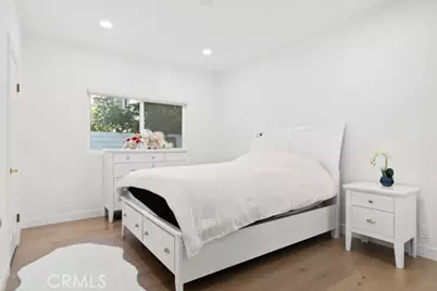 9514 Oakridge Place, Chatsworth, CA 91311 - Photo 33