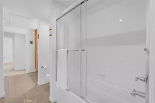 201 E Angeleno Ave, Burbank, CA 91502 - Photo 21