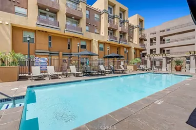 201 E Angeleno Avenue #326, Burbank, CA 91502 - Photo 31