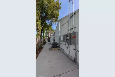 11615 Rincon, Sylmar, CA 91342 - Photo 9