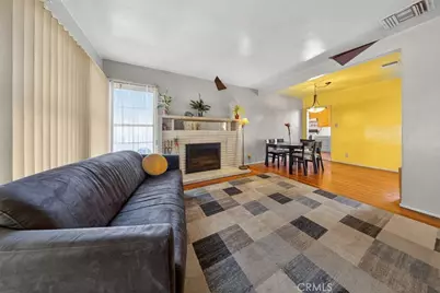 1910 N Rose Street, Burbank, CA 91505 - Photo 7