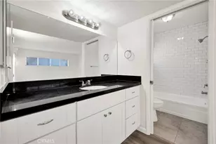 20155 Keswick Street, Winnetka, CA 91306 - Photo 17