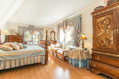 11020 Scoville Avenue, Sunland, CA 91040 - Photo 17