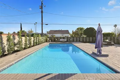 10836 Keswick, Los Angeles, CA 91352 - Photo 39