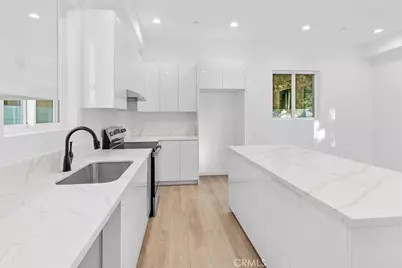 6842 Cedros Avenue, Van Nuys, CA 91405 - Photo 53