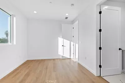 6842 Cedros Avenue, Van Nuys, CA 91405 - Photo 69