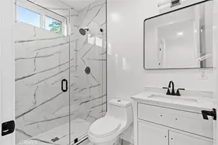 6842 Cedros Ave, Van Nuys, CA 91405 - Photo 65