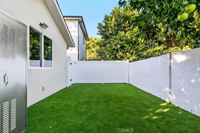 6842 Cedros Avenue, Van Nuys, CA 91405 - Photo 43