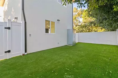 6842 Cedros Avenue, Van Nuys, CA 91405 - Photo 73