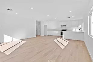 6842 Cedros Ave, Van Nuys, CA 91405 - Photo 11