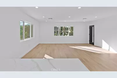 6842 Cedros Avenue, Van Nuys, CA 91405 - Photo 13