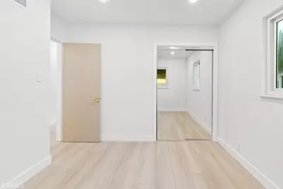 8633 Le Berthon Street, Sunland, CA 91040 - Photo 47