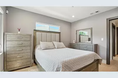 2806 Manhattan, La Crescenta, CA 91214 - Photo 47