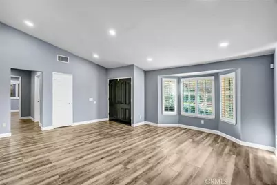 20061 Shadow Hills Court, Saugus, CA 91390 - Photo 9