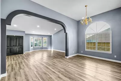 20061 Shadow Hills Court, Saugus, CA 91390 - Photo 3