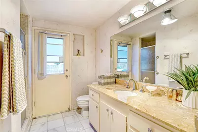 2420 Delisle Court, Glendale, CA 91208 - Photo 21