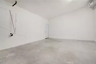 6648 Gaviota Ave, Lake Balboa, CA 91406 - Photo 47