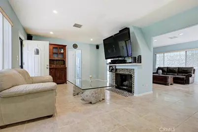 6648 Gaviota Avenue, Lake Balboa, CA 91406 - Photo 7