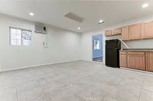 6648 Gaviota Ave, Lake Balboa, CA 91406 - Photo 21