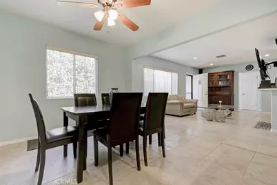 6648 Gaviota Avenue, Lake Balboa, CA 91406 - Photo 9