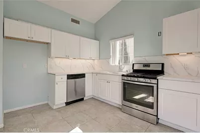 6648 Gaviota Avenue, Lake Balboa, CA 91406 - Photo 27