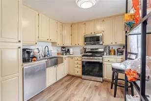 9950 Topanga Canyon, Chatsworth, CA 91311 - Photo 17