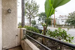 10604 Valley Spring Ln, Toluca Lake, CA 91602 - Photo 11