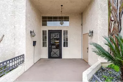 10604 Valley Spring Lane #105, Toluca Lake, CA 91602 - Photo 19