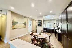 10604 Valley Spring Ln, Toluca Lake, CA 91602 - Photo 3