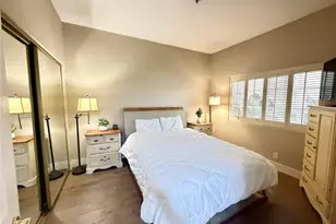 10604 Valley Spring Ln, Toluca Lake, CA 91602 - Photo 15