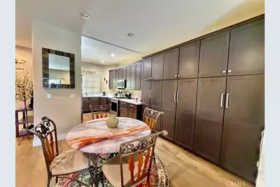 10604 Valley Spring Lane #105, Toluca Lake, CA 91602 - Photo 7
