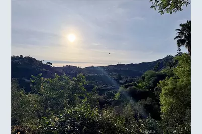 2080 Ashington Drive, Glendale, CA 91206 - Photo 31