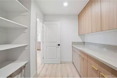 12952 Elkwood, North Hollywood, CA 91605 - Photo 31