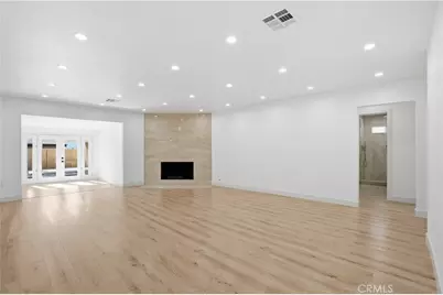 12952 Elkwood, North Hollywood, CA 91605 - Photo 15