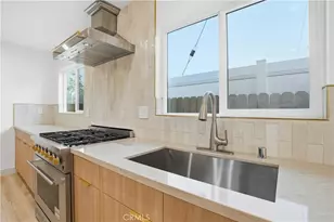 12952 Elkwood, North Hollywood, CA 91605 - Photo 13