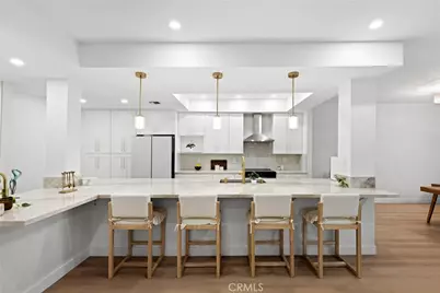 4477 Wilshire Boulevard #202, Los Angeles, CA 90010 - Photo 3