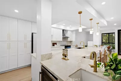 4477 Wilshire Boulevard #202, Los Angeles, CA 90010 - Photo 9