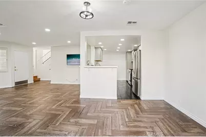 11300 Foothill Blvd #97, Sylmar, CA 91342 - Photo 13