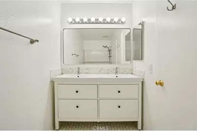 11300 Foothill Blvd #97, Sylmar, CA 91342 - Photo 43