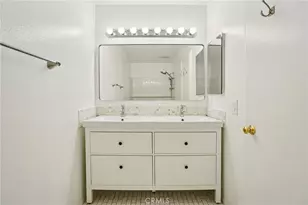 11300 Foothill Blvd, Sylmar, CA 91342 - Photo 43