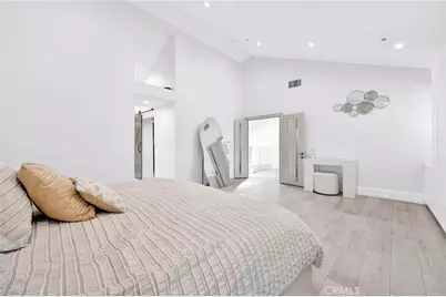 17657 Tuscan Drive, Granada Hills, CA 91344 - Photo 27