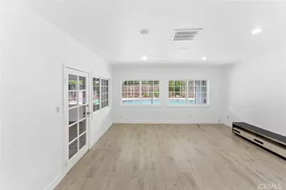 8443 Remmet, Canoga Park, CA 91304 - Photo 33