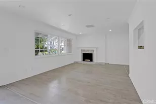 8443 Remmet, Canoga Park, CA 91304 - Photo 7