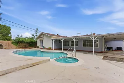 8443 Remmet, Canoga Park, CA 91304 - Photo 3