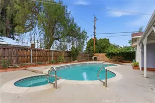 8443 Remmet, Canoga Park, CA 91304 - Photo 35